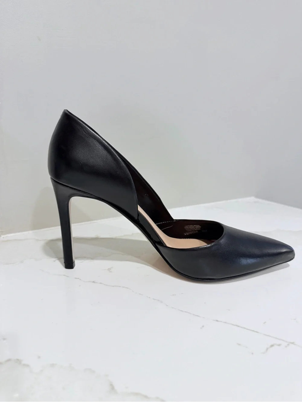 Gianni Bini Venicia Black Leather Pointed Toe Pumps Heels Size 9M